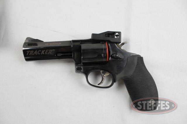  Taurus Tracker Revolver_1.jpg